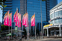 Messe Frankfurt mit Eurobike-Beflaggung.