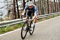 Rennradler auf Kuota-Rennrad.